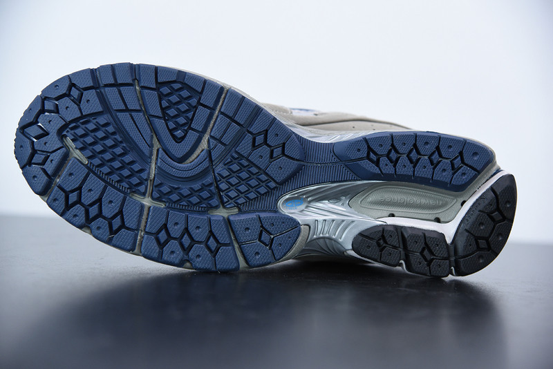 NEW BALANCE ML2002RA-1