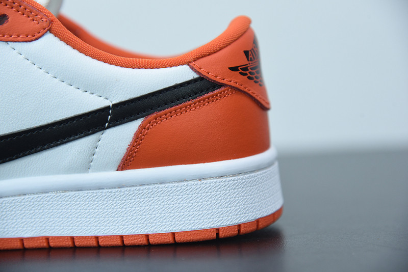 AIR JORDAN 1 LOW OG “SHATTERED BACKBOARD‘ CZ0790-801