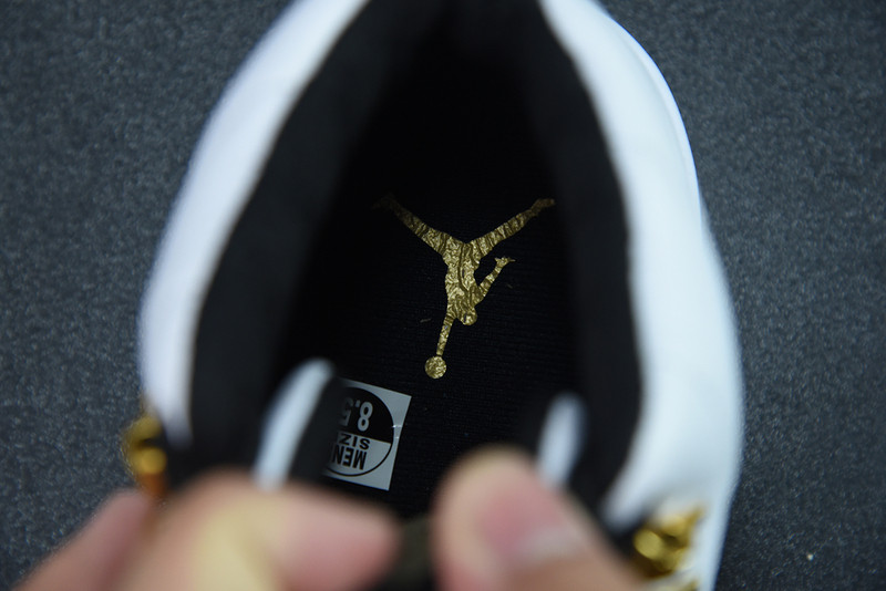 AIR JORDAN 12 “ROYALTY” CT8013-170