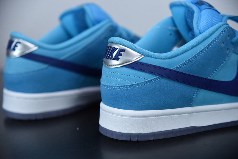 NIKE SB DUNK LOW “BLUE FURY” BQ6817-400