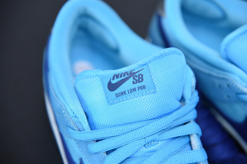 NIKE SB DUNK LOW “BLUE FURY” BQ6817-400