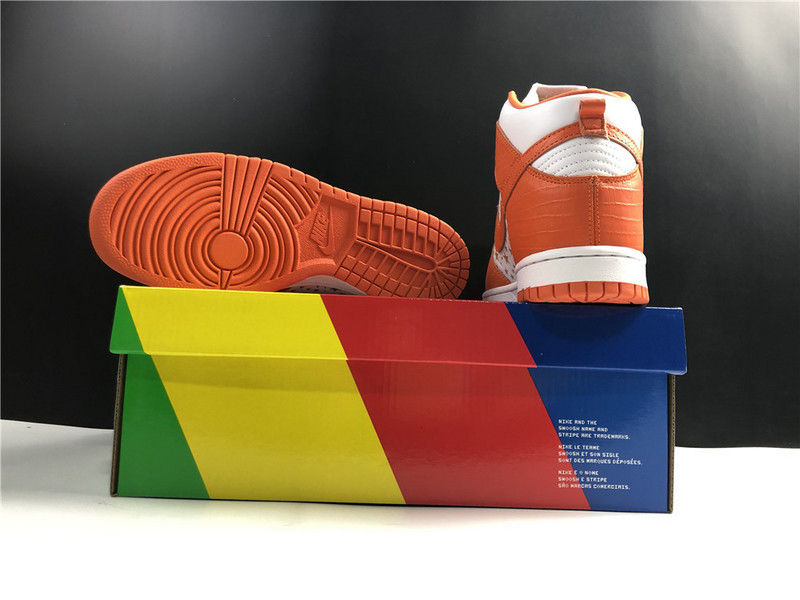 Supreme X NIKE DUNK HIGH PRO SB ORANGE 307385-181