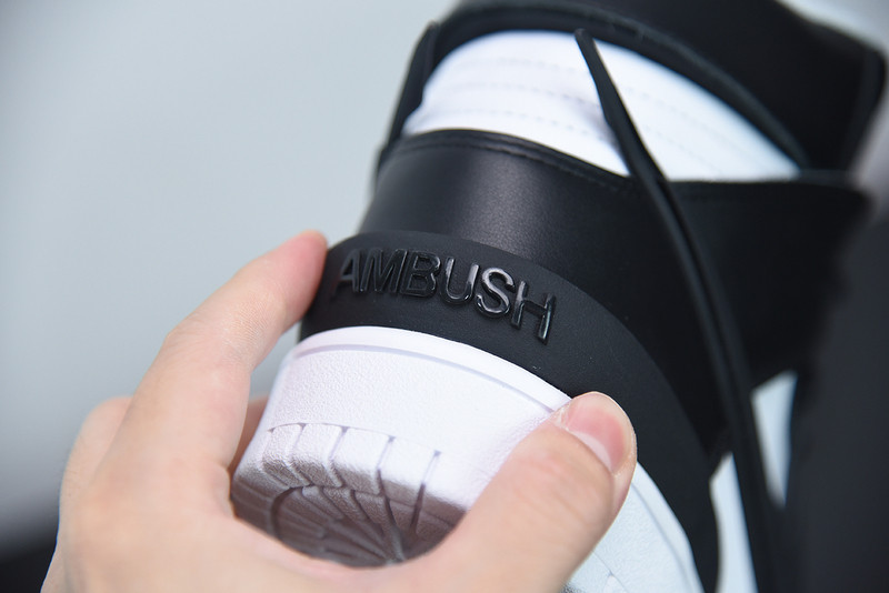 NIKE DUNK HIGH AMBUSH BLACK WHITE CU7544-001