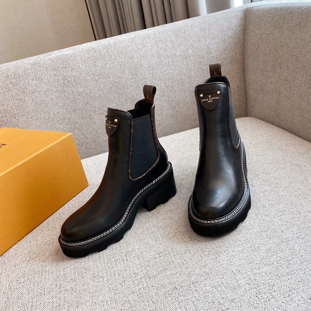 LVT BOOTS