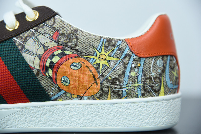 G*u*i sneaker