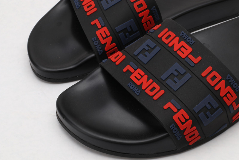 FENDI SLIDE