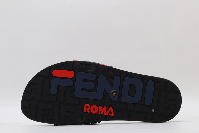 FENDI SLIDE