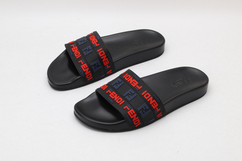 FENDI SLIDE