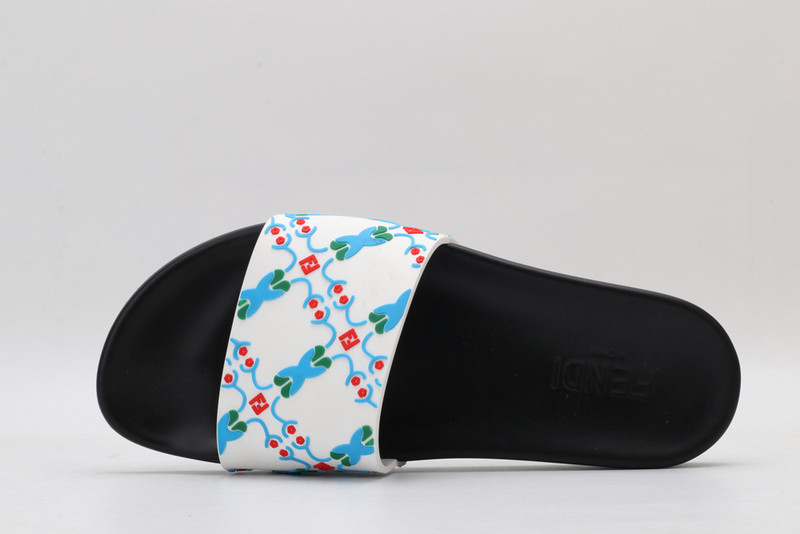 FENDI SLIDE