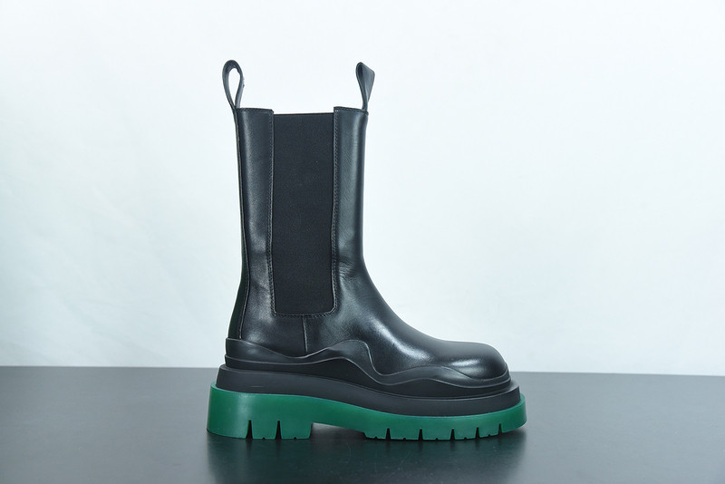 BOTTEGA VENETA SNEAKER