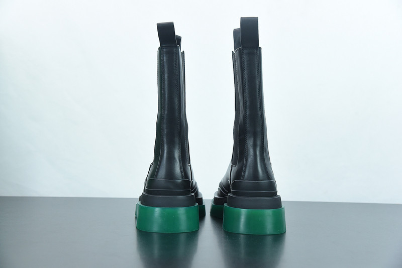 BOTTEGA VENETA SNEAKER