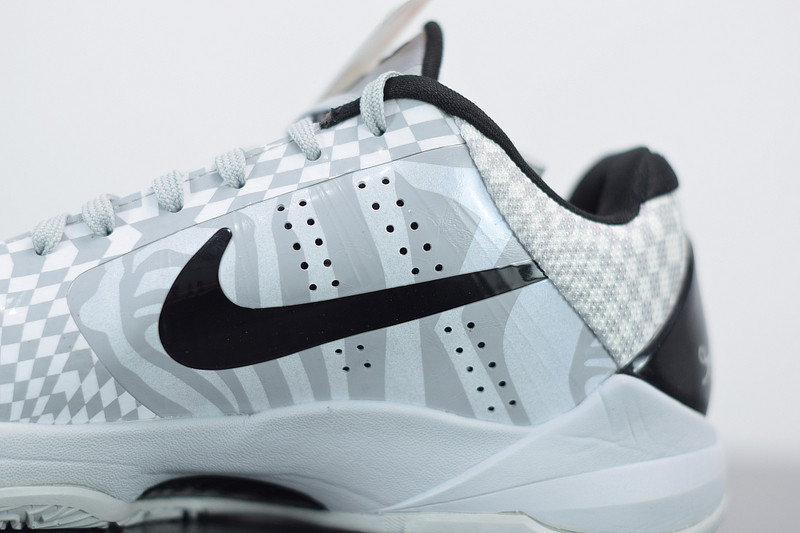 NIKE KOBE 5 PROTRO ZEBRA E CD4991-003