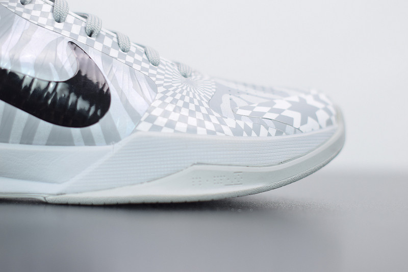 NIKE KOBE 5 PROTRO ZEBRA E CD4991-003