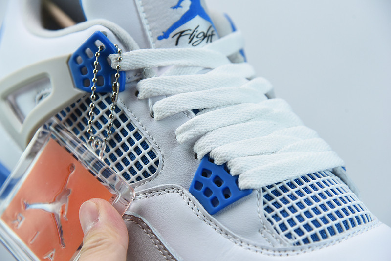 AIR JORDAN 4 RETRO 