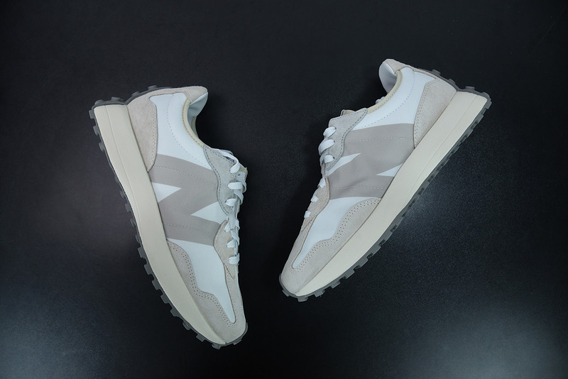 NEW BALANCE MS327NW1