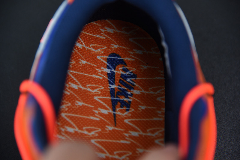 OF X FUTURA X NIKE DUNK CT0856-801