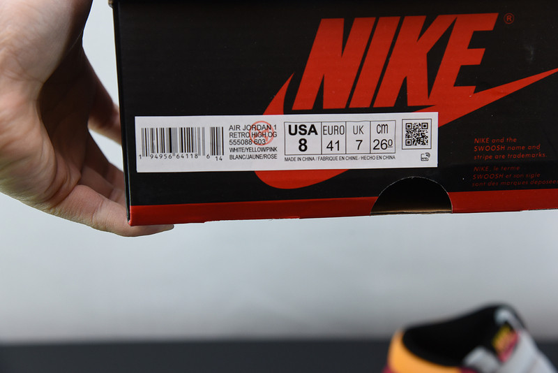 AIR JORDAN 1 HIGH OG ‘FUSION RED“ 555088-603