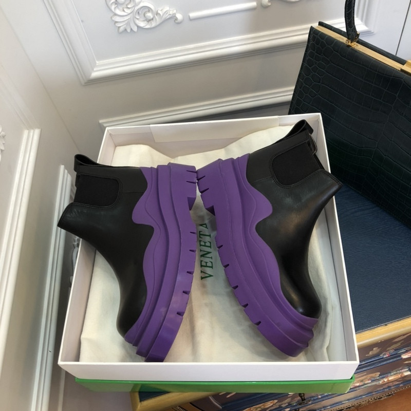 BOTTEGA VENETA SNEAKER