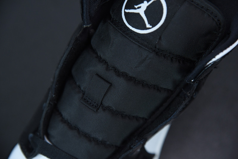 AIR JORDAN 1 MID SE GS