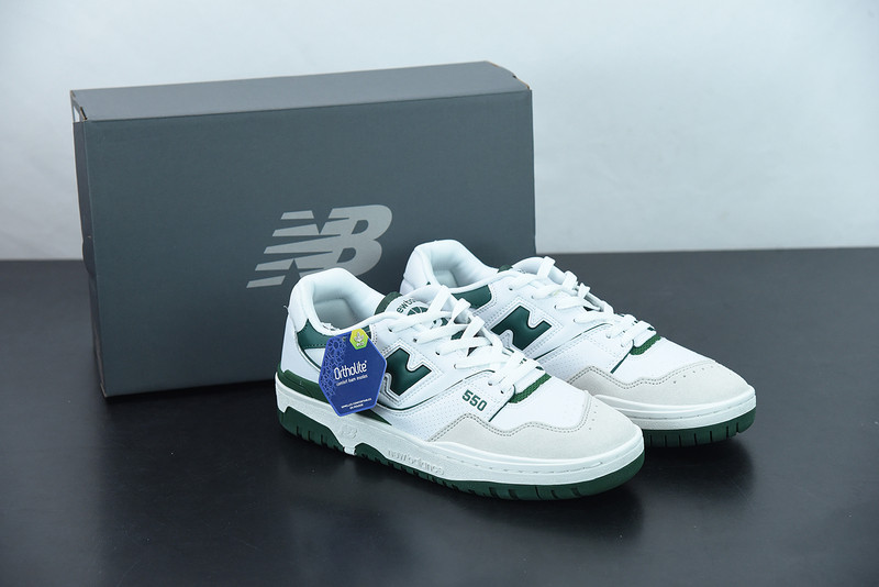 NEW BALANCE 550 BB550WT1