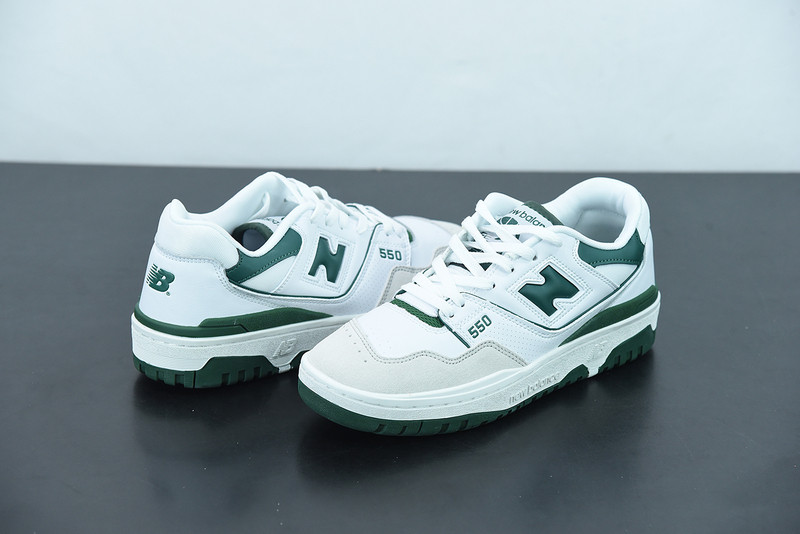 NEW BALANCE 550 BB550WT1