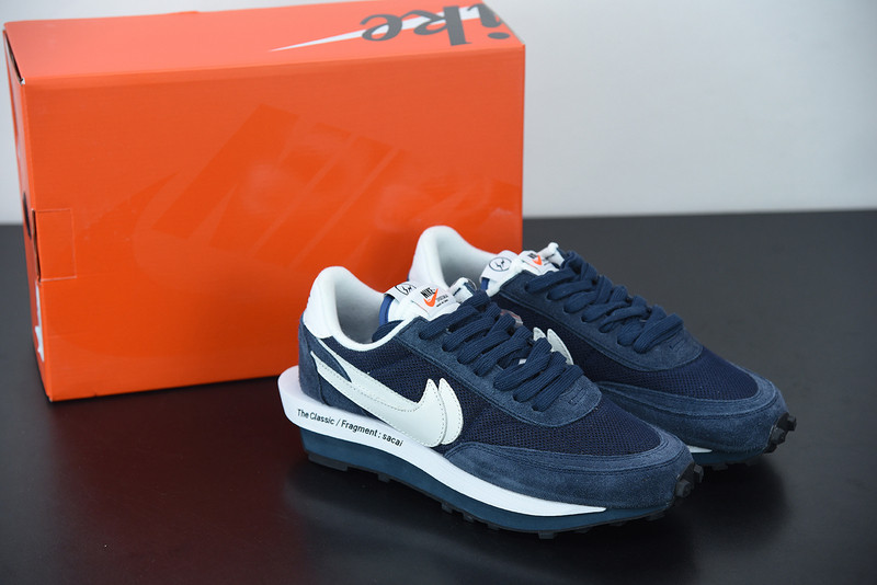 FRAGMENT X SACAI X NIKE LDV WAFFLE 