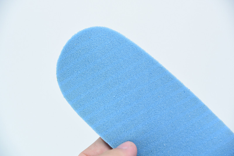 AIR JORDAN 1 RETRO MID UNC 554724-106