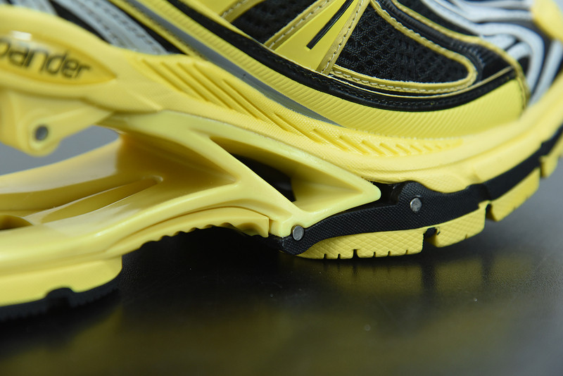 BC X-PANDER 6.0 TRAINER 653870 W2RA3 7012