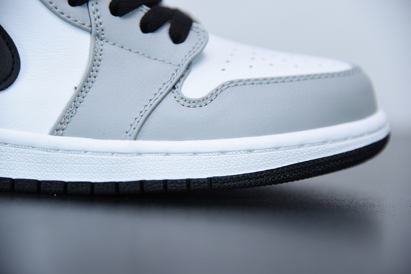 AIR JORDAN 1 LOW LIGHT SMOKE GREY 553558-030