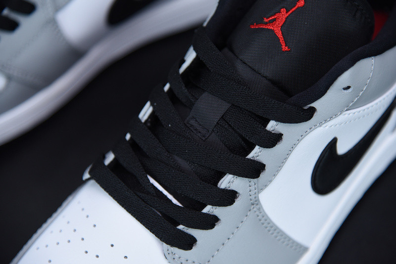 AIR JORDAN 1 LOW LIGHT SMOKE GREY 553558-030