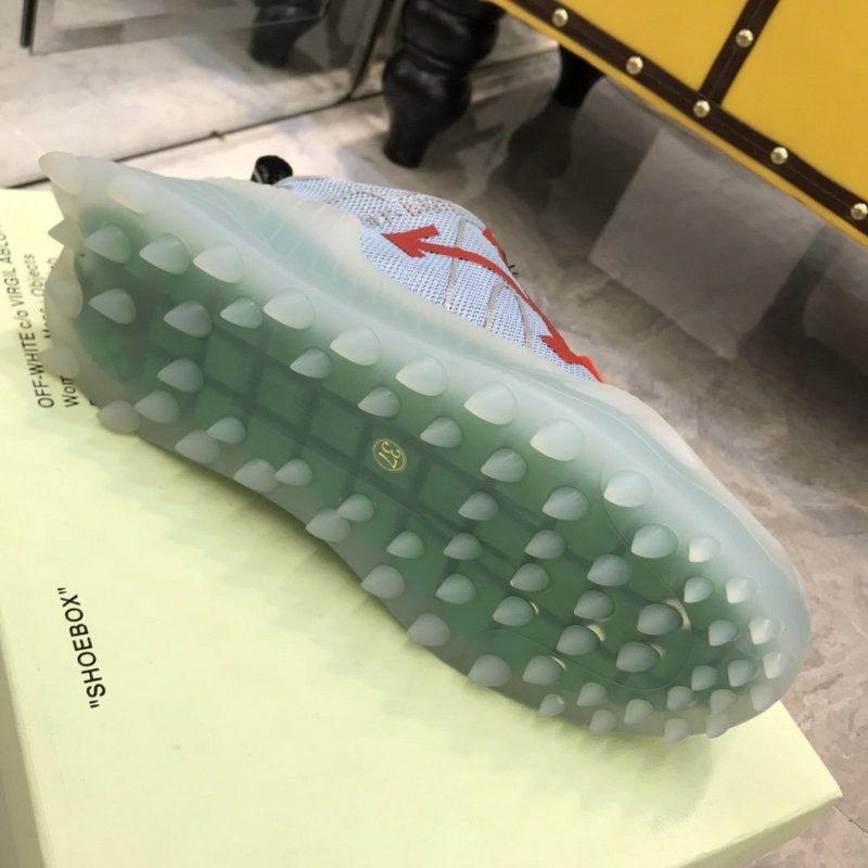 OF C/O ODSY-1000 SNEAKER