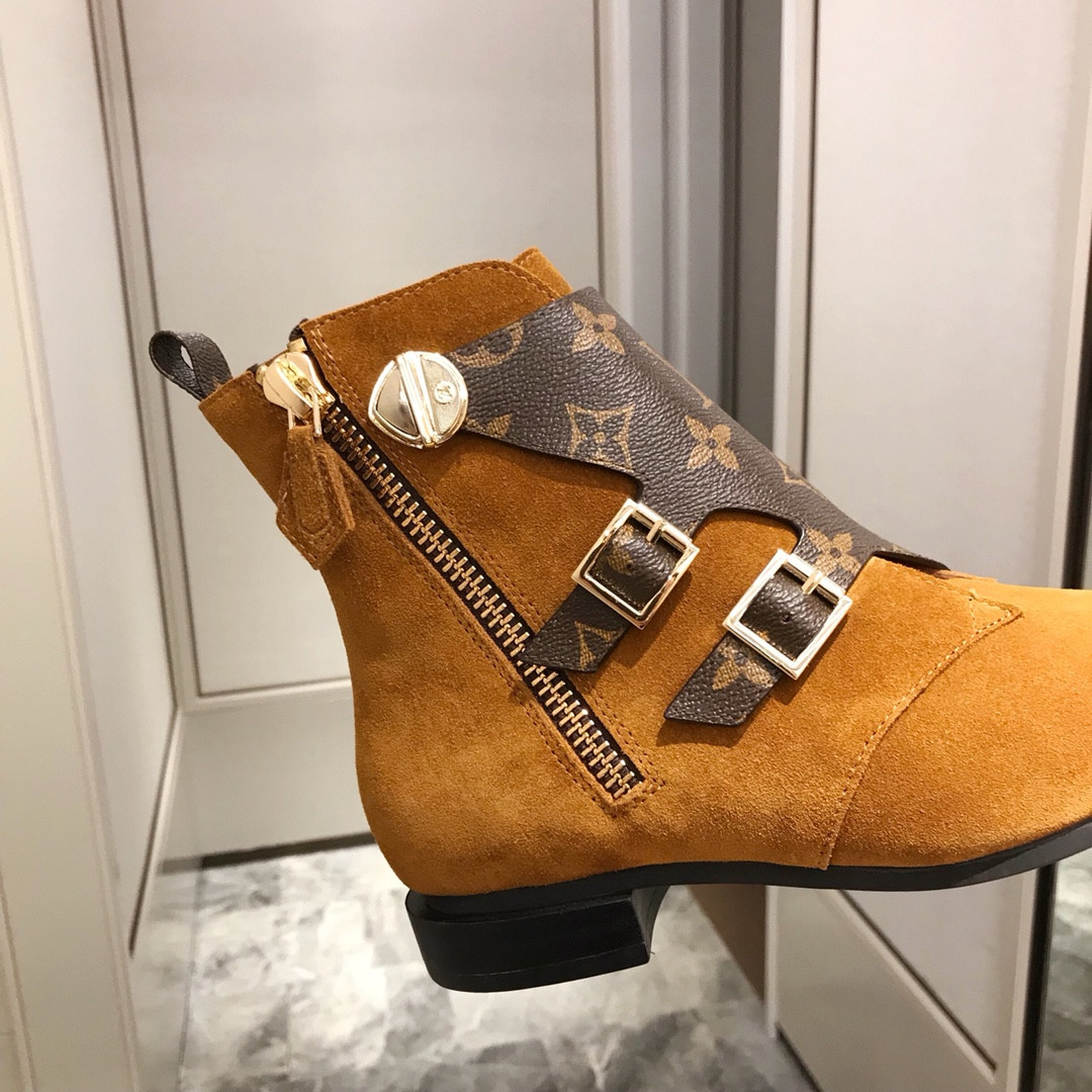 LVT BOOTS