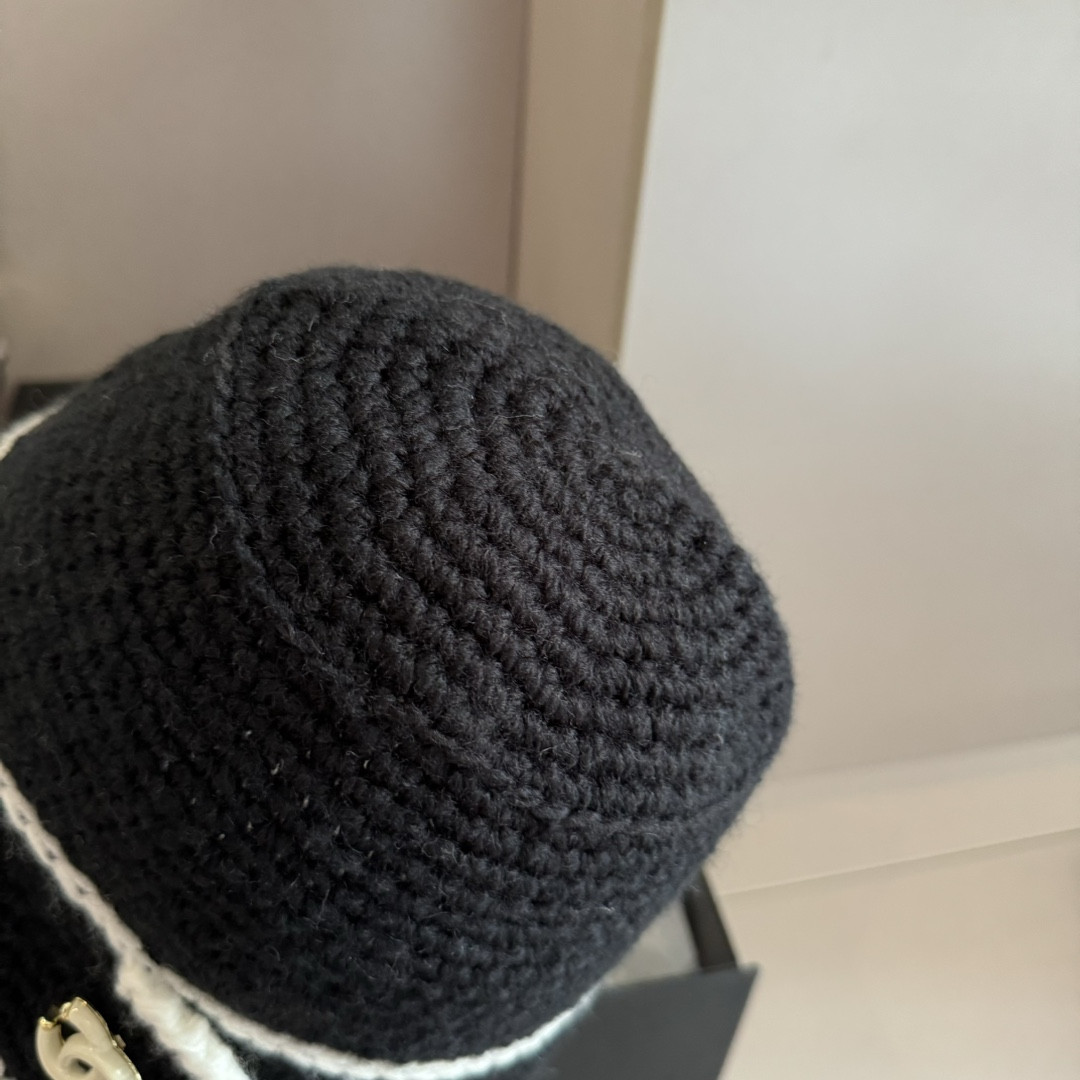 C Hat
