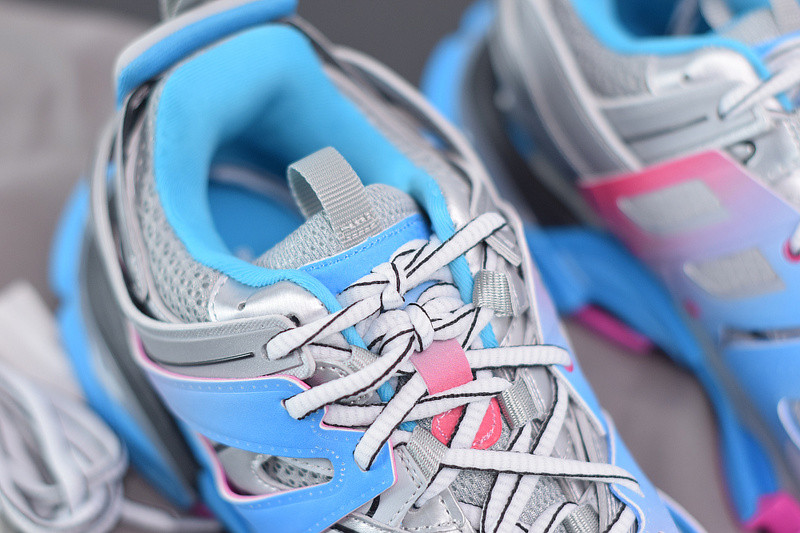 BC TRAINERS TRACK