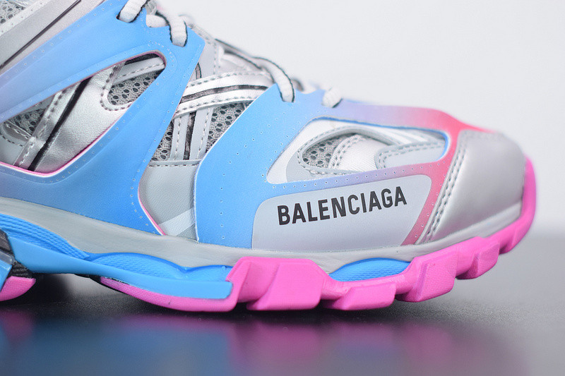 BC TRAINERS TRACK