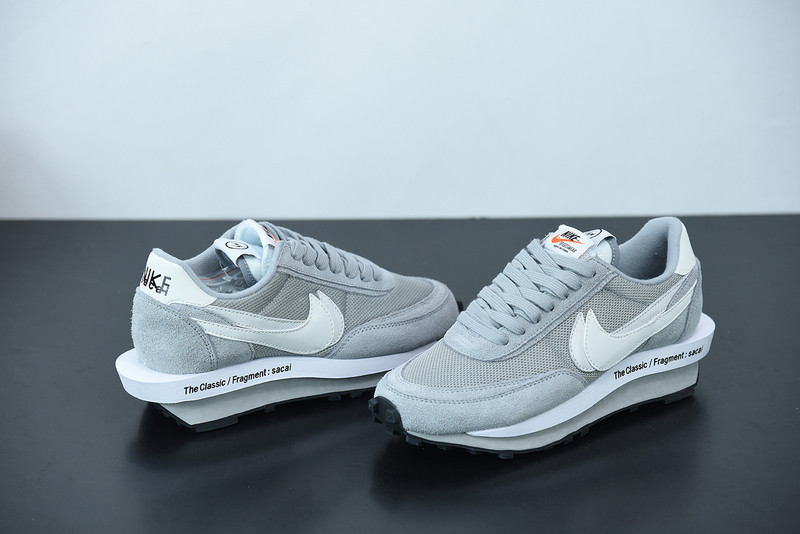FRAGMENT X SACAI X NIKE LDV WAFFLE “GREY / WHITE” DH2684-001