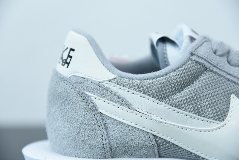 FRAGMENT X SACAI X NIKE LDV WAFFLE “GREY / WHITE” DH2684-001
