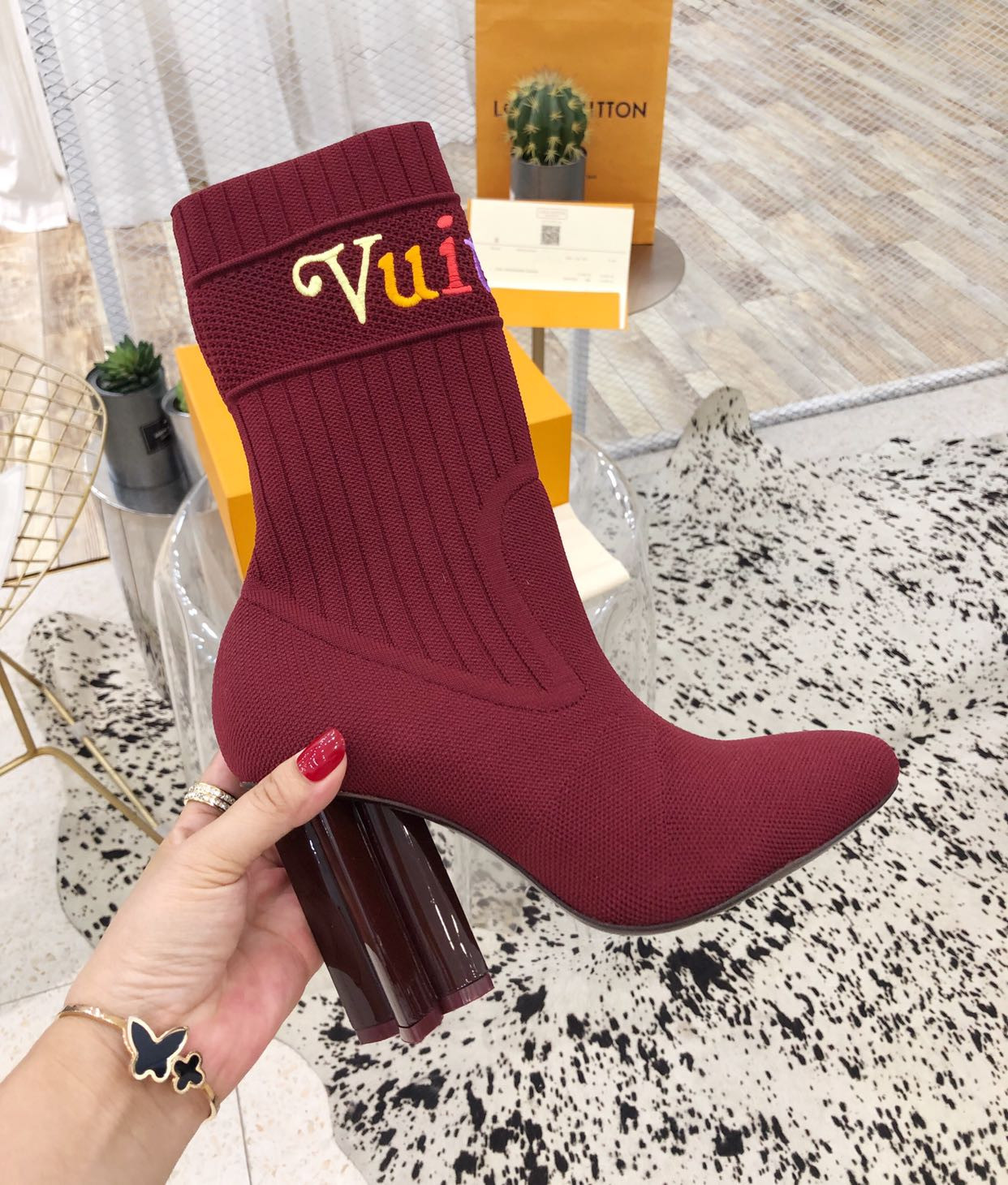 LVT BOOTS
