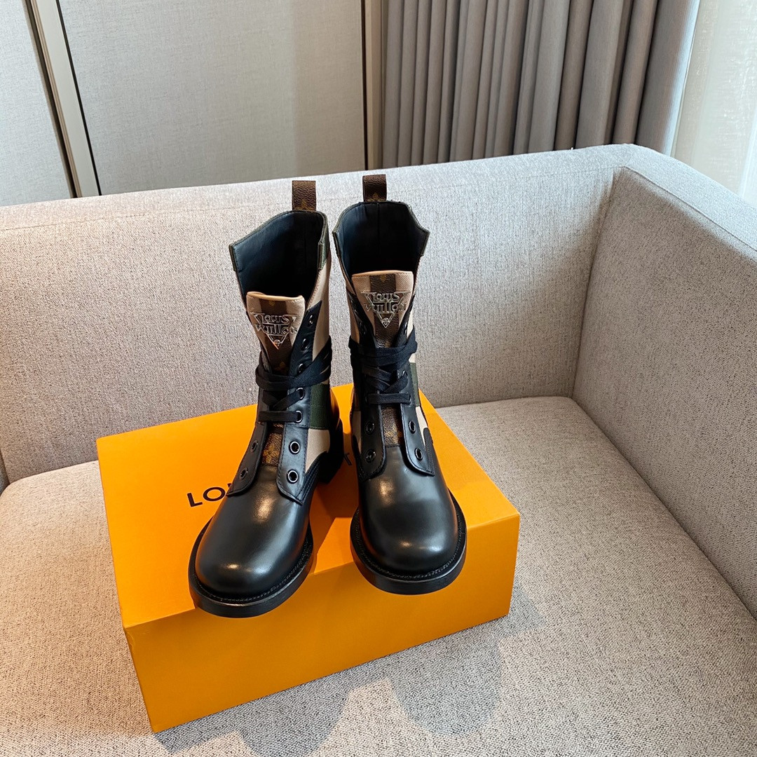 LVT BOOTS