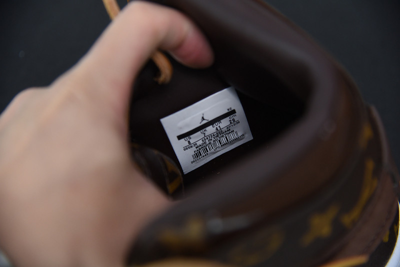 AIR JORDAN 1 OF-LVT AQ0818-158