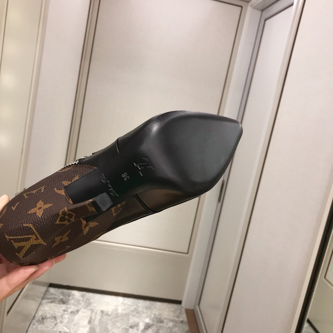 LVT BOOTS