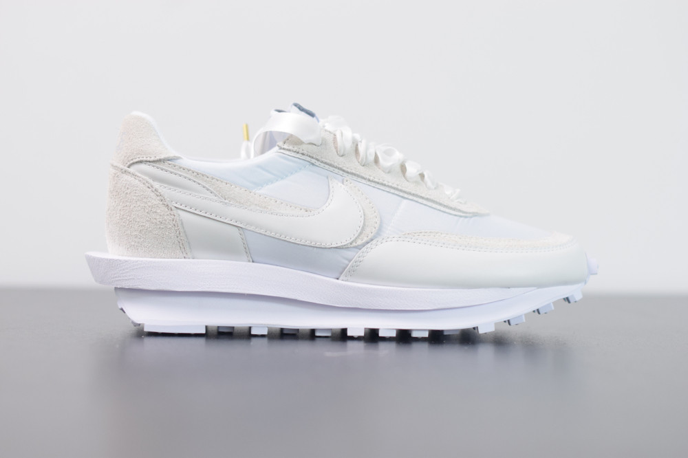 NIKE SACAI NIKE LDWAFFLE WHITE NYLON WHITE BV0073-101
