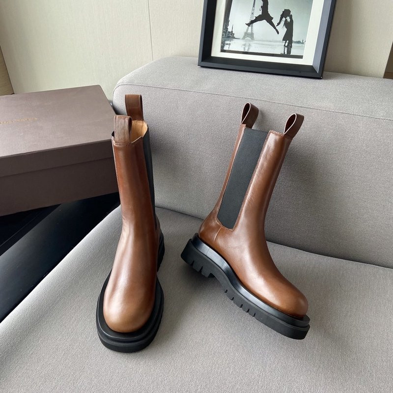 BOTTEGA VENETA SNEAKER