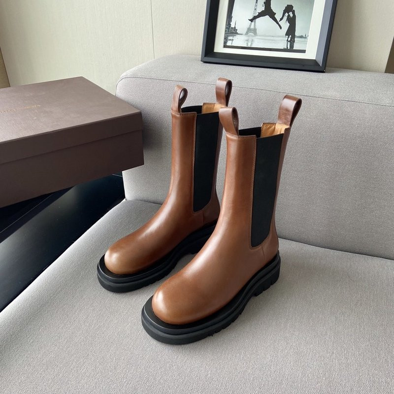 BOTTEGA VENETA SNEAKER