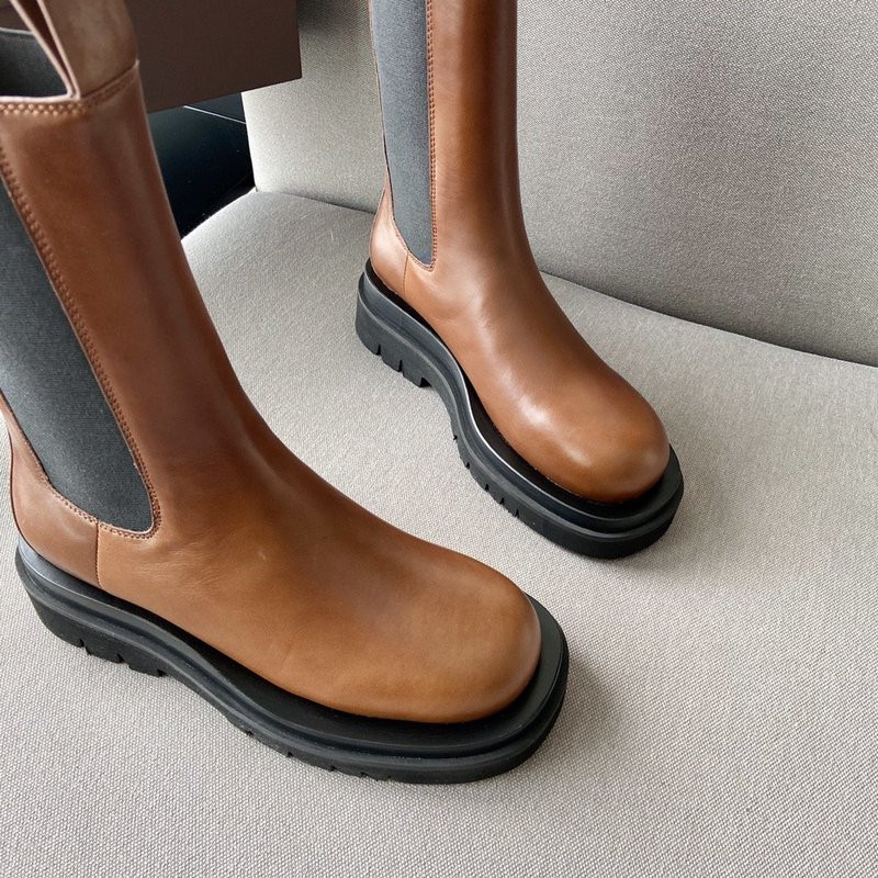 BOTTEGA VENETA SNEAKER