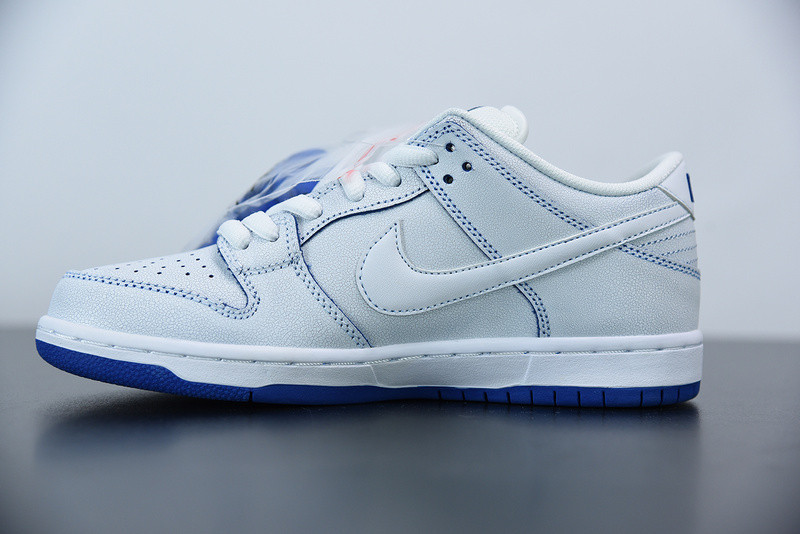 NIKE SB DUNK LOW PREMIUM WHITE GAME ROYAL CJ6884-100