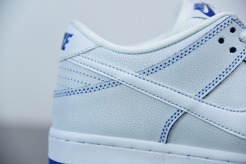 NIKE SB DUNK LOW PREMIUM WHITE GAME ROYAL CJ6884-100