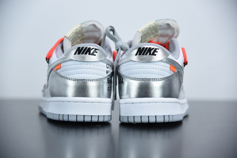 OF X FUTURA X NIKE DUNK CT0856-800