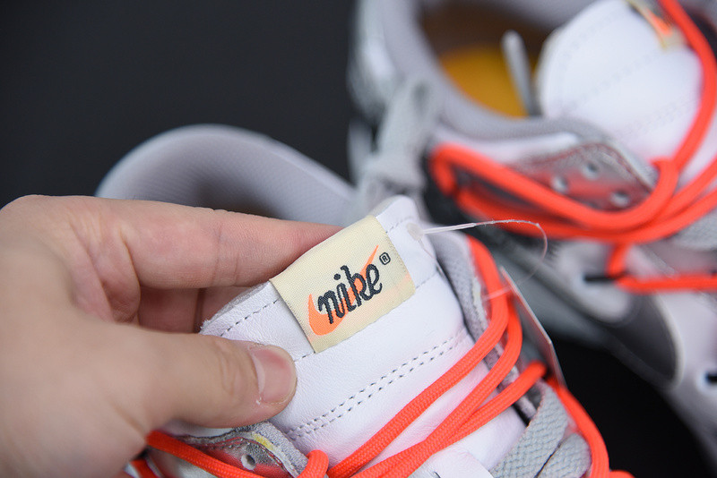 OF X FUTURA X NIKE DUNK CT0856-800