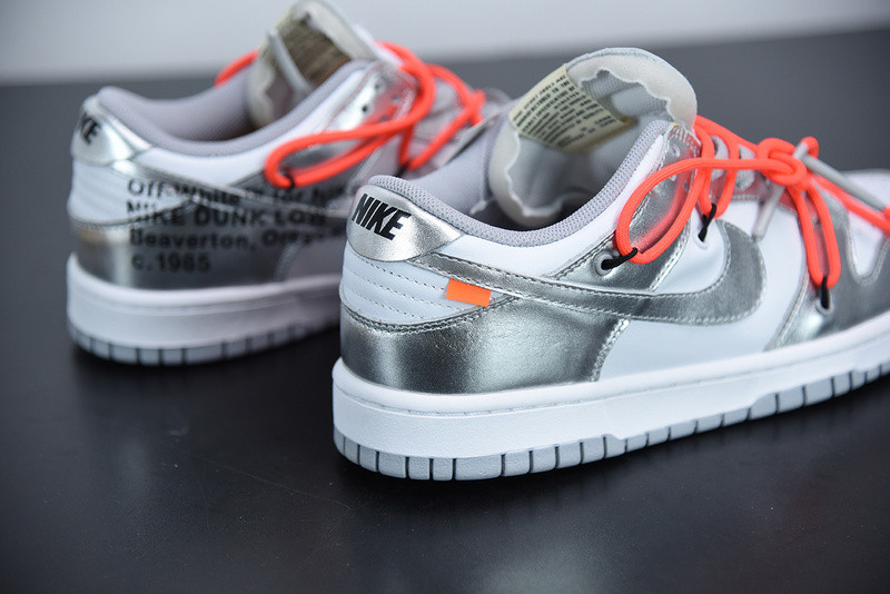 OF X FUTURA X NIKE DUNK CT0856-800